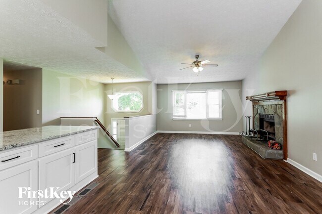 Building Photo - 2097 Blackberry Cir