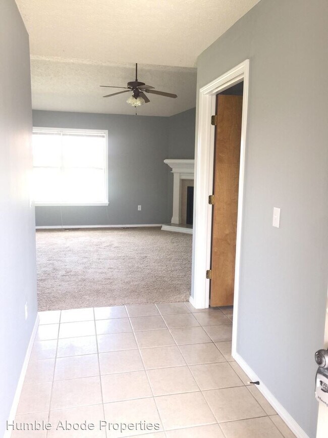 Building Photo - 3 br, 2 bath House - 1107 E Chesapeake Dr