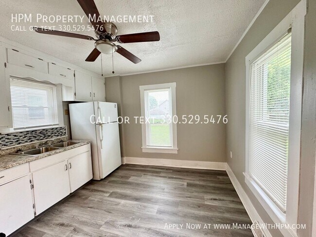 Foto del edificio - 2822 4th St NW