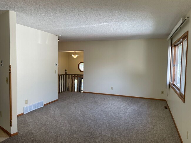 Foto del edificio - Two Bedroom Home in Rochester MN