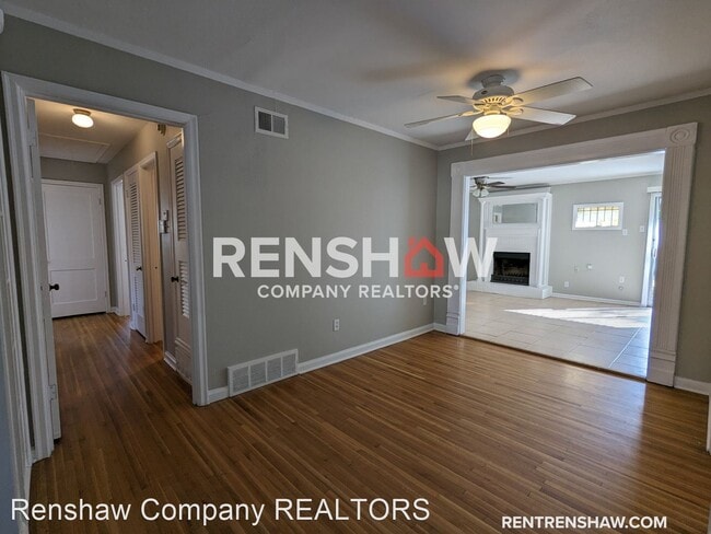 Building Photo - 3 br, 1 bath House - 4721 Given Ave