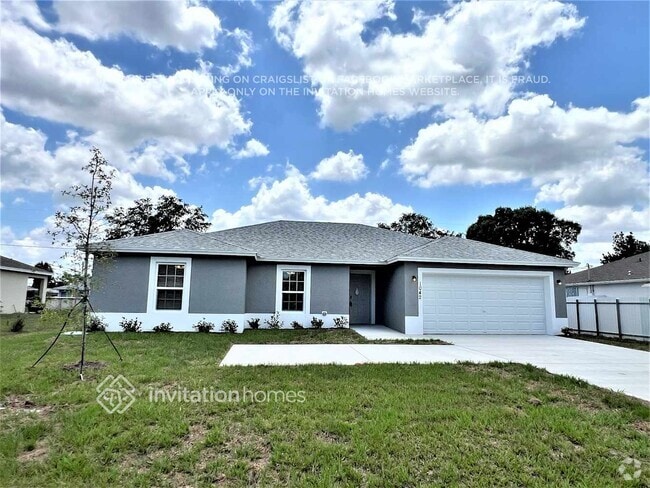 Building Photo - 1042 SW Del Rio Blvd
