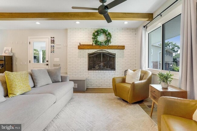 Foto del edificio - 5101 Redwing Dr