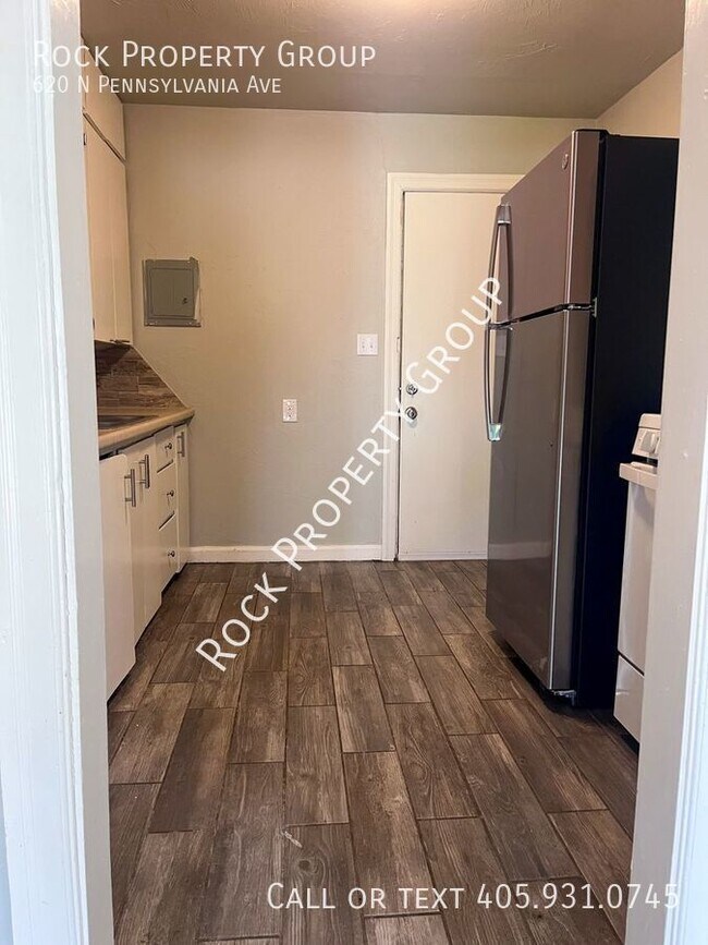 Building Photo - Updated Three Bedroom Home with Large Yard