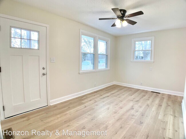 Building Photo - 2 br, 1 bath House - 845 Britton Springs Rd