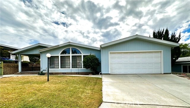 Primary Photo - 35625 Champagne Dr
