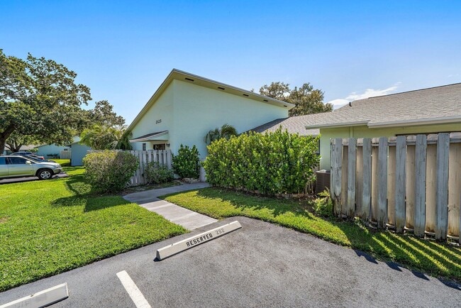 Building Photo - 431 Jupiter Lakes Blvd