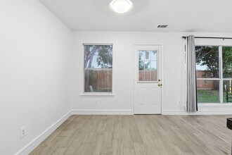 Building Photo - 14535 Windmill Meadows Ct