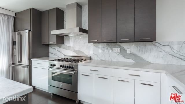 Building Photo - 7555 Devista Dr