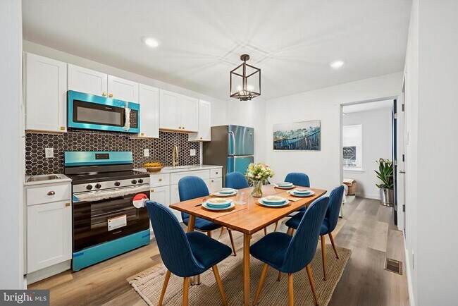 Foto del edificio - 2614 Sylmar St