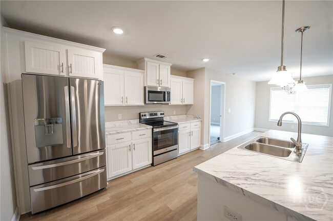 Building Photo - 336 Tallulah Bend