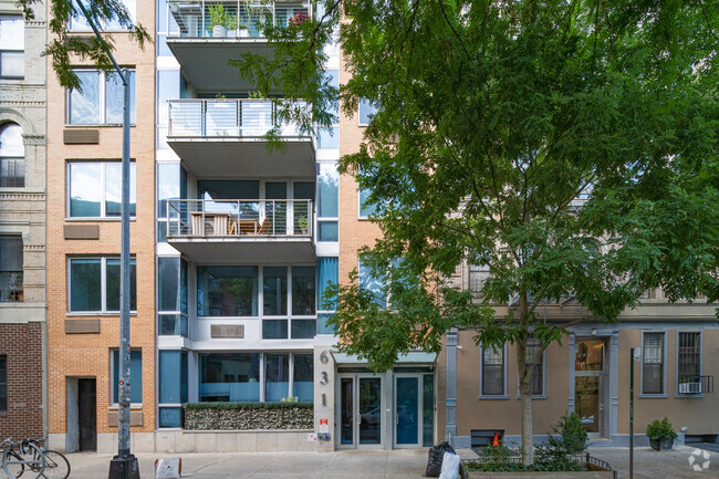 631-633 E 9th St New York, NY 10009-4300 - Tompkins East Condos