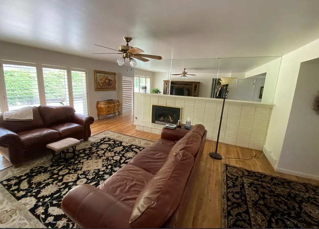 Building Photo - 4070 College Dr