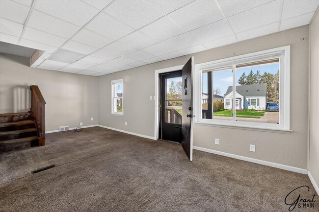 Foto del edificio - $1450 4 Bedrooms