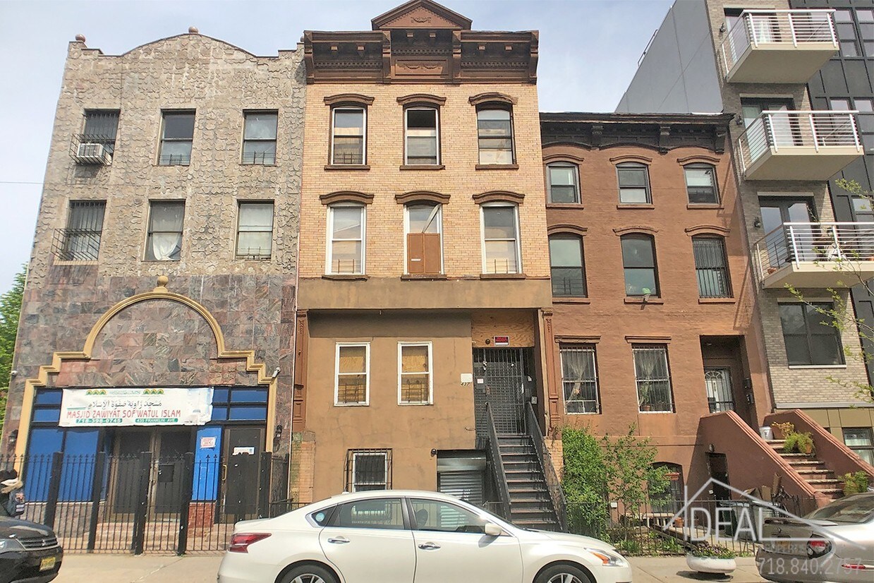 Building Photo - 437 FRANKLIN AVENUE #BLDGR