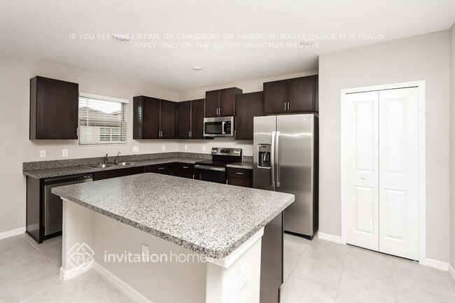 Building Photo - 1416 Flower Dust Dr