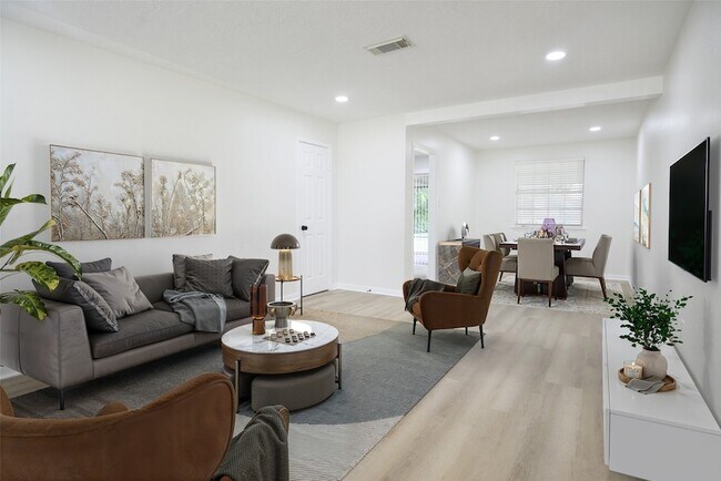 Foto del edificio - 536 Castlelake Dr