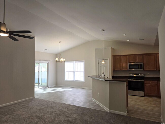 Building Photo - 129 Powder Springs Loop