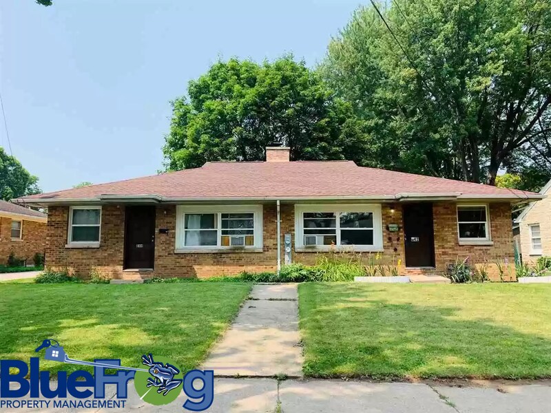 Primary Photo - 842-844 15th Ave