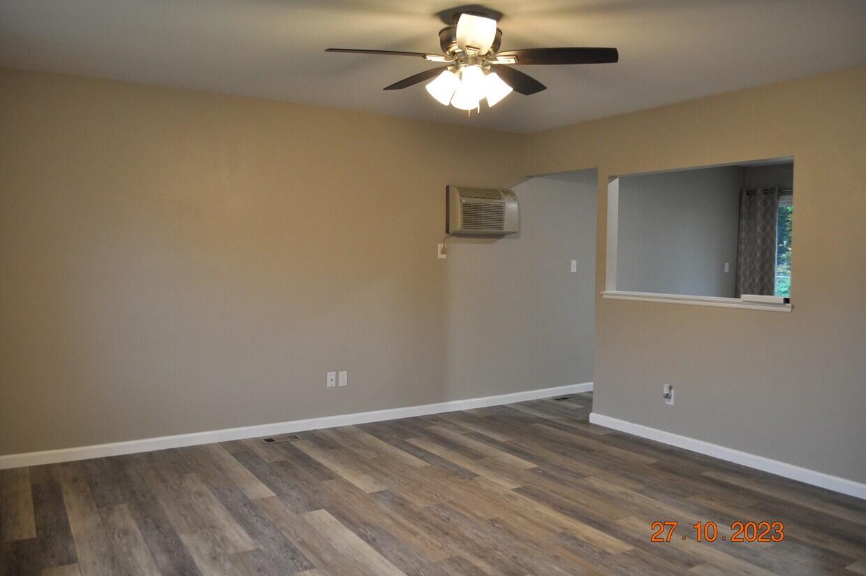 Living Room - 206 Odoherty Rd