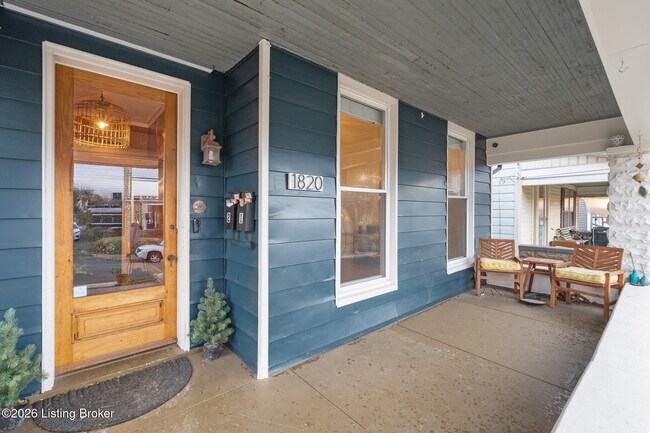 Building Photo - 1820 Sherwood Ave