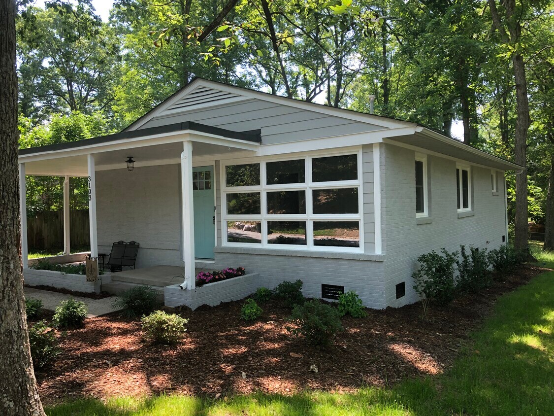 Great neighborhood - 3103 Wilshire Dr