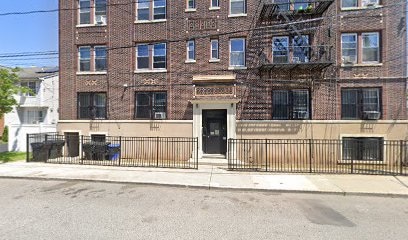Building Photo - 526 S 14th St