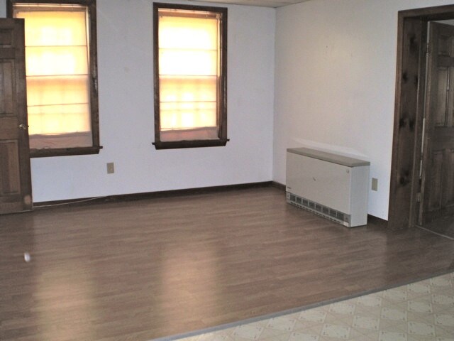 53 N Main St Bethel Vt 05032 Condo For Rent In Bethel Vt Apartments Com