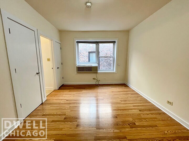 Foto principal - 1840 N Humboldt Blvd