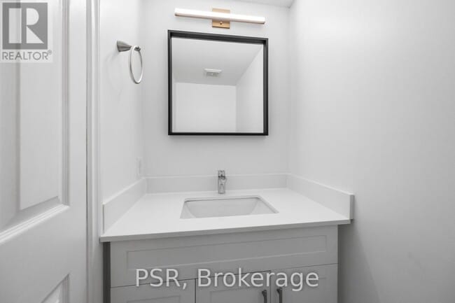 Photo du bâtiment - 3314 Yonge St