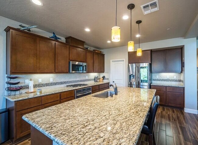 Foto del edificio - 3212 N Glacier Way