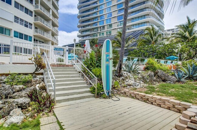 Foto del edificio - 710 N Ocean Blvd