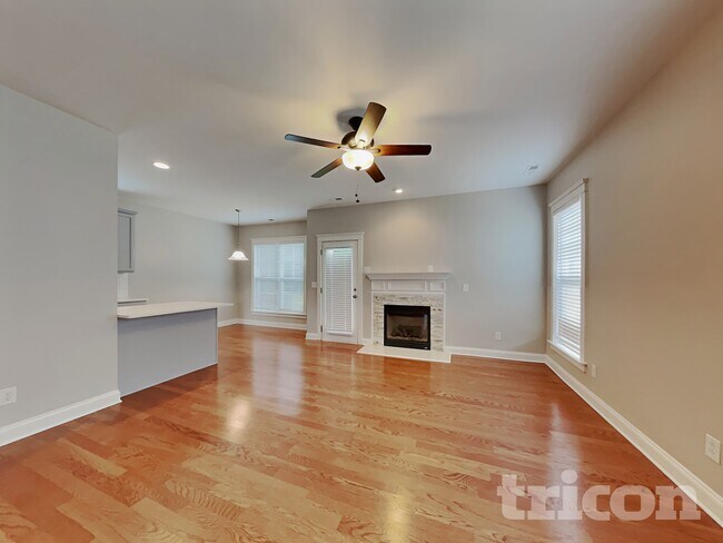 Foto del edificio - 13825 Connell Green Dr