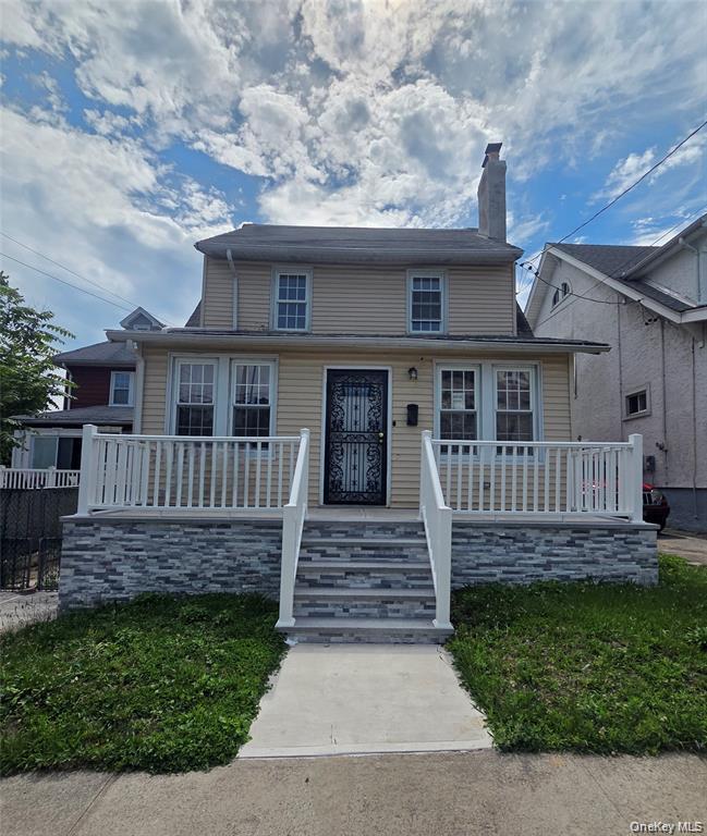 Building Photo - 105-32 192nd St