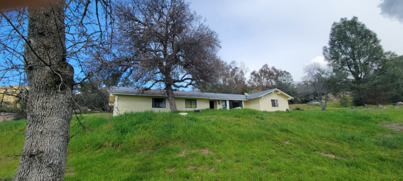 Primary Photo - 29060 Long Hollow Ct N