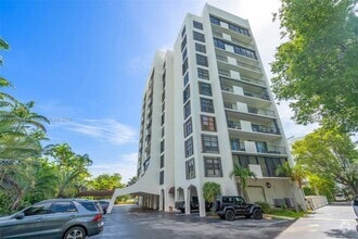 Building Photo - 77 Crandon Blvd
