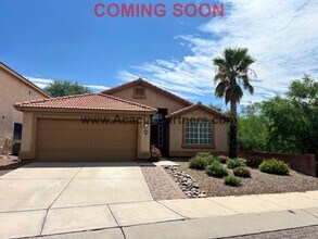Building Photo - 8224 N Camino De La Viola