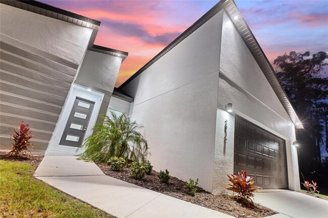 Building Photo - 3093 Spice Ln