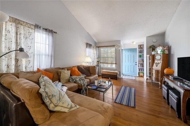 Building Photo - 12402 Coronet St