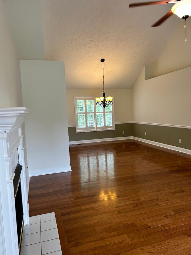 Great Room - 13051 Sanderling Ln
