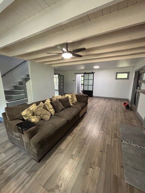 Foto del edificio - 10743 Millbrook Dr