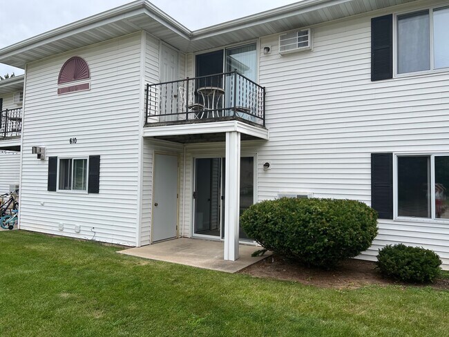 Foto del edificio - 610 N Kensington Dr