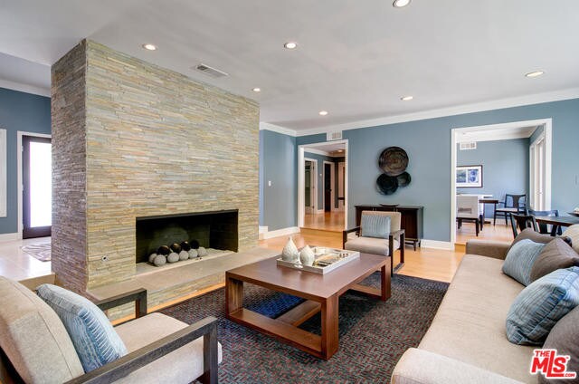 Building Photo - 17524 Corinthian Dr