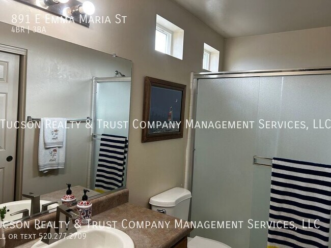 Foto del edificio - 4 Bedrooms - 3 Bathrooms - Near