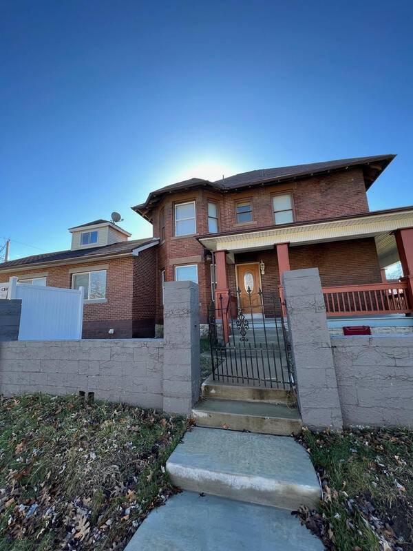 Building Photo - 808 Gilbert St