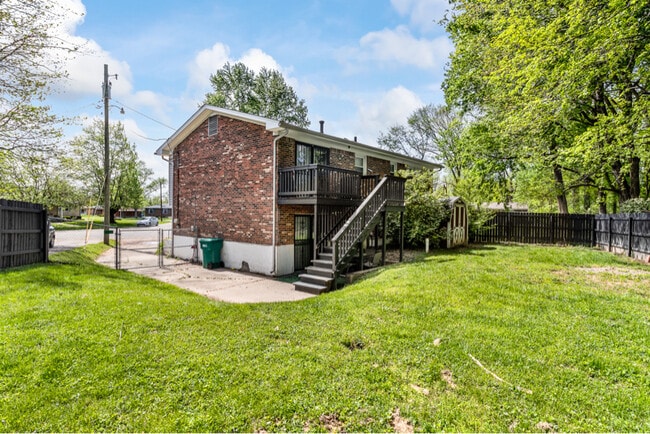 Building Photo - 3301 Buckeye Ct