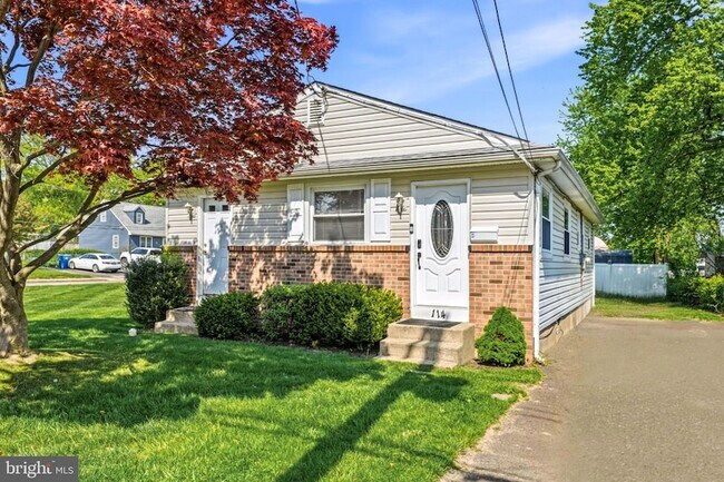 Foto del edificio - 114 Grandview Ave