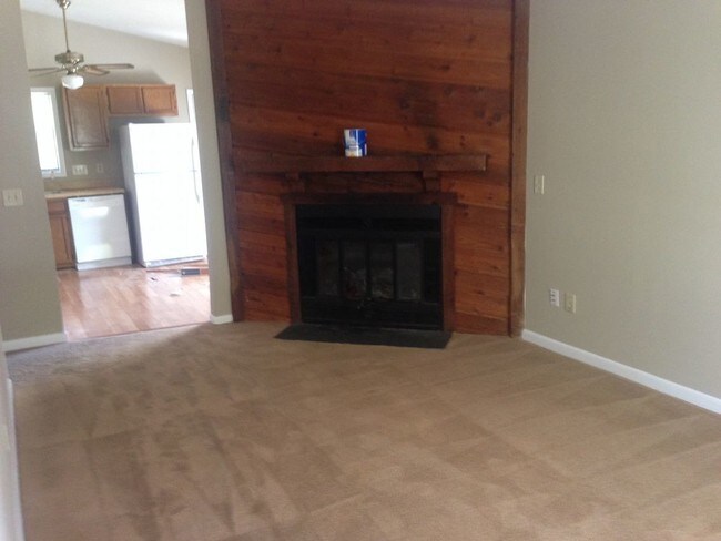 Foto del edificio - 3211 Twin Brooks Dr