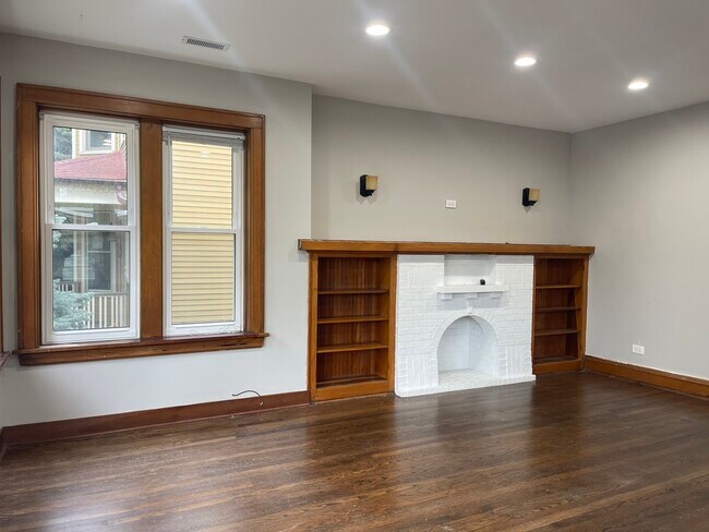 Foto del edificio - 2252 N Monticello Ave