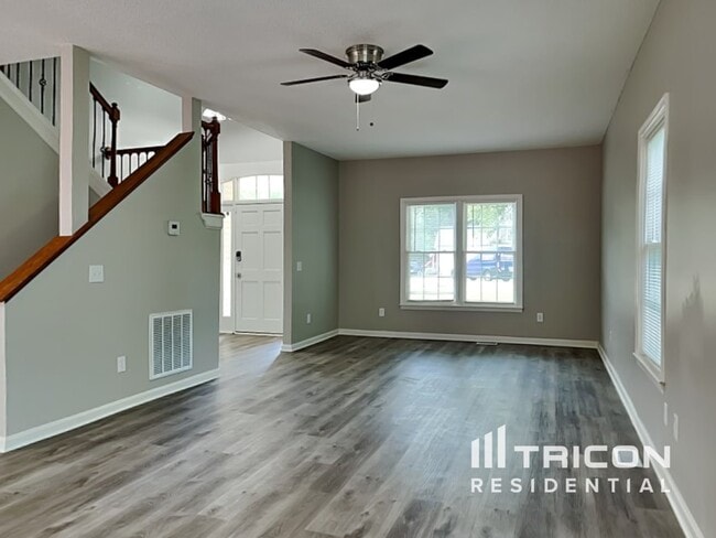 Building Photo - 229 Blair Dr